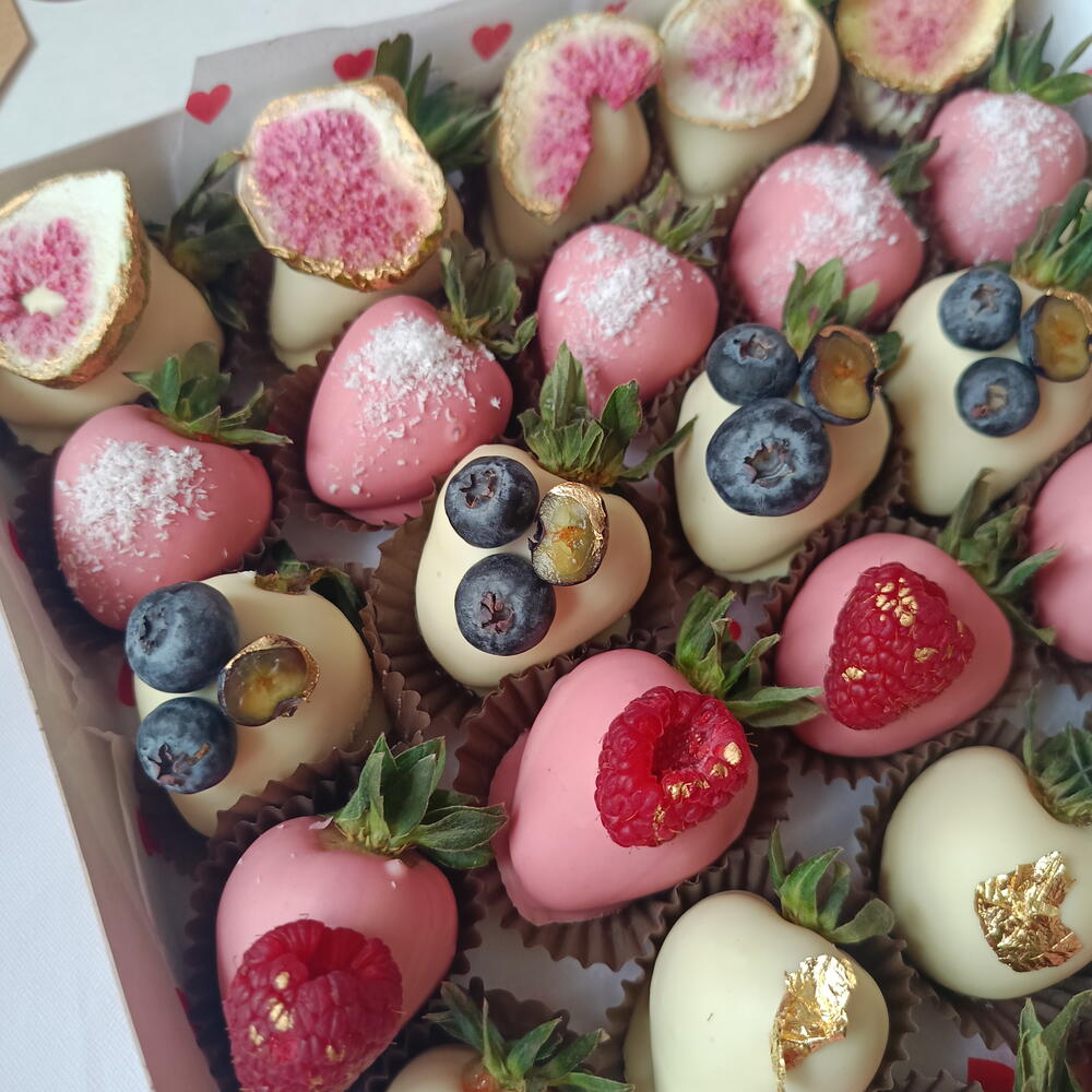 Набор с клубникой в шоколаде 
30 шт💗Клубника в бельгийском шоколаде 🍓 Дофаминовый букет — фото 5