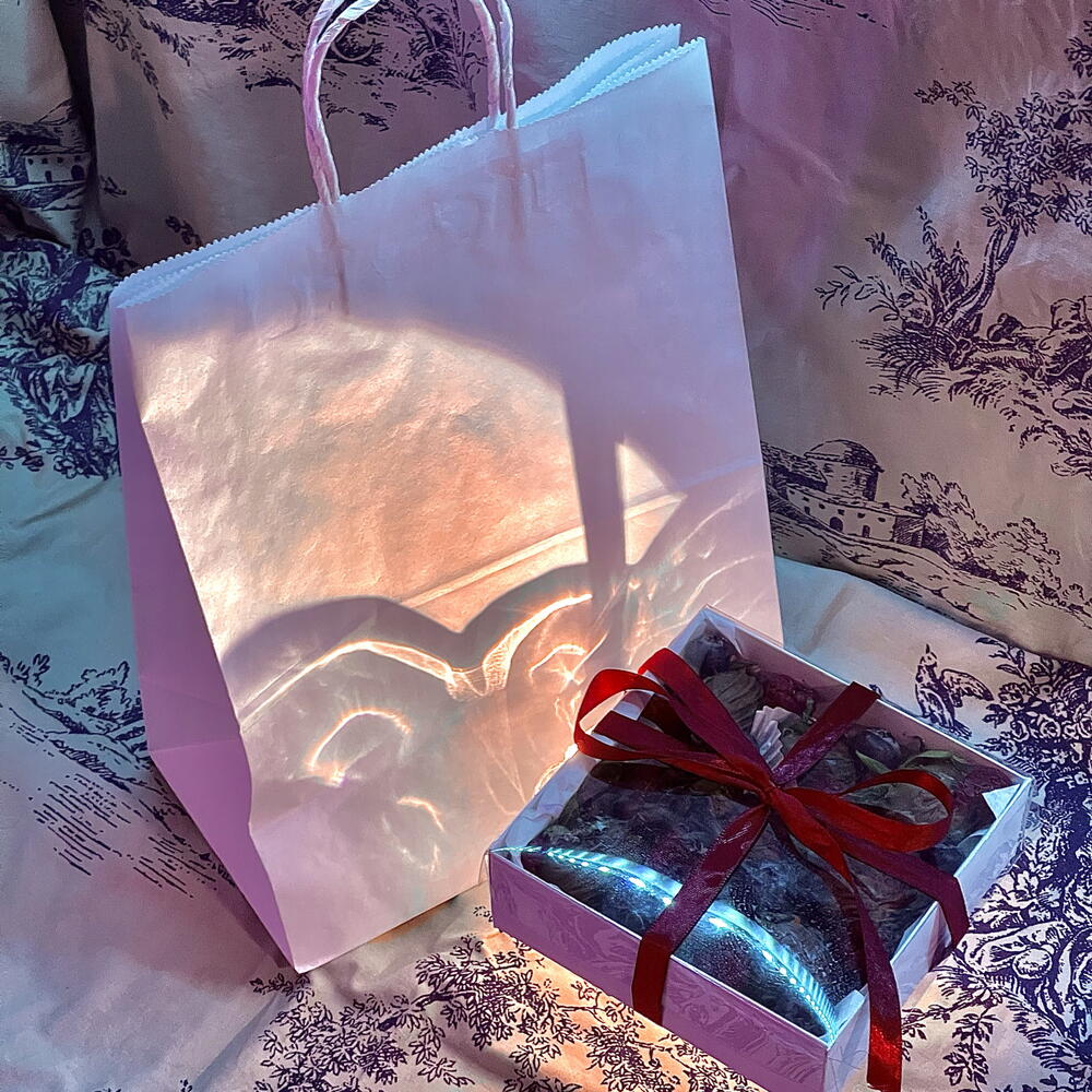 Клубника в шоколаде, набор 9 ягод (молочный шоколад + малина-голубика) — фото 6