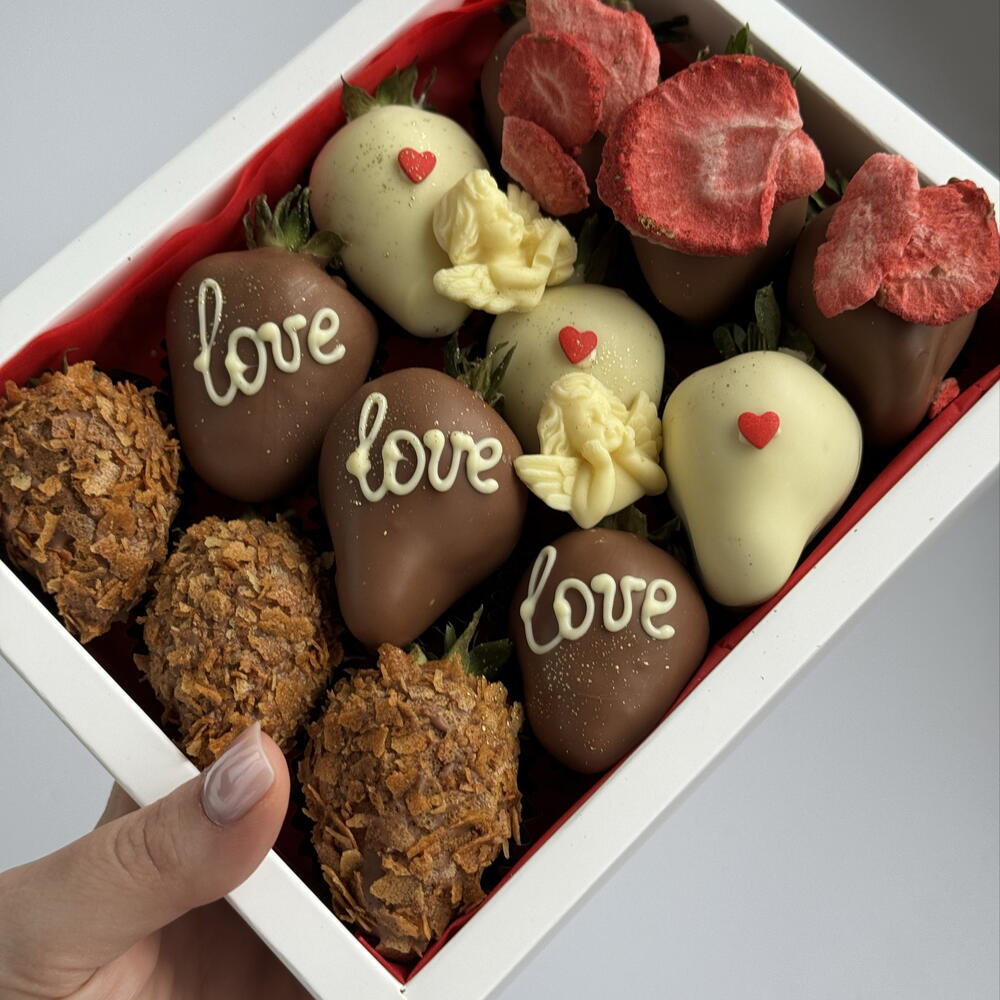 Клубника в шоколаде, 12 шт - хит продаж + подарок от Vivienne Sabo — румяна MACARON — фото 5