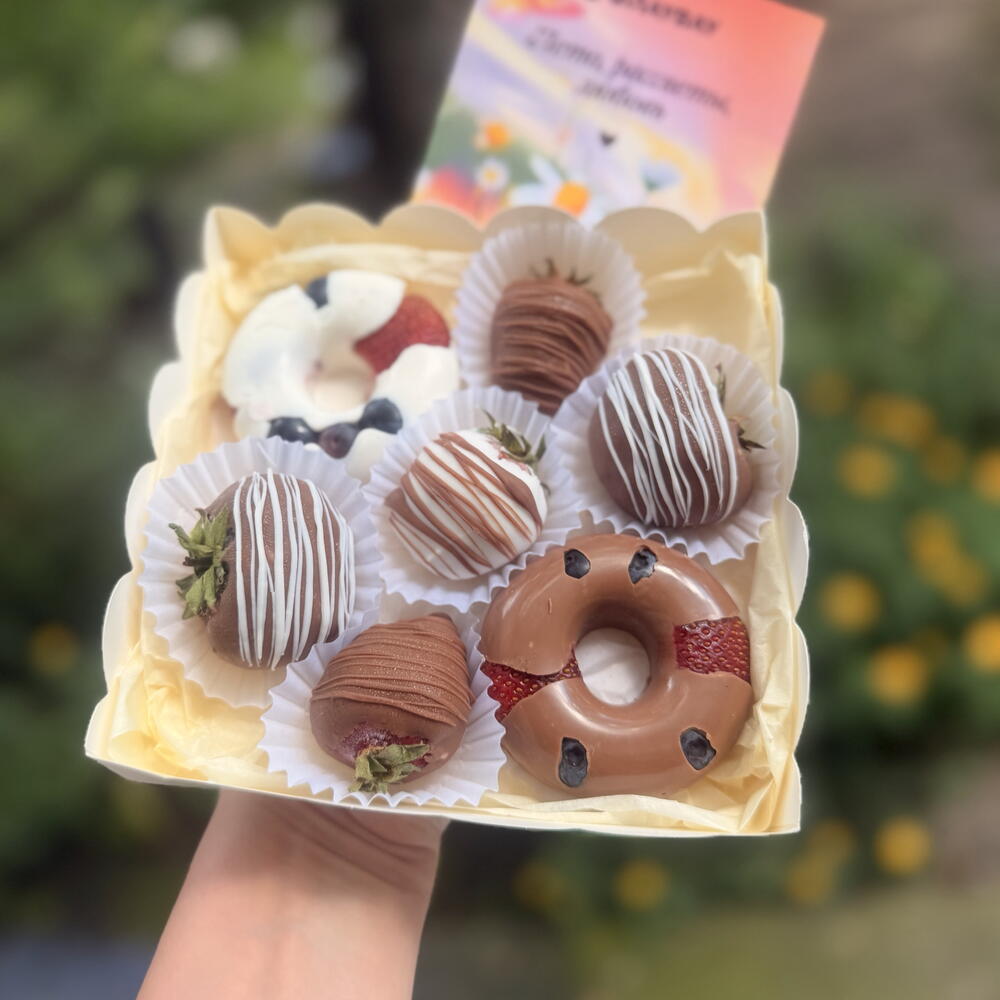 Сет клубники в шоколаде + Ягодный Донат «Тренд Донат» — фото 3