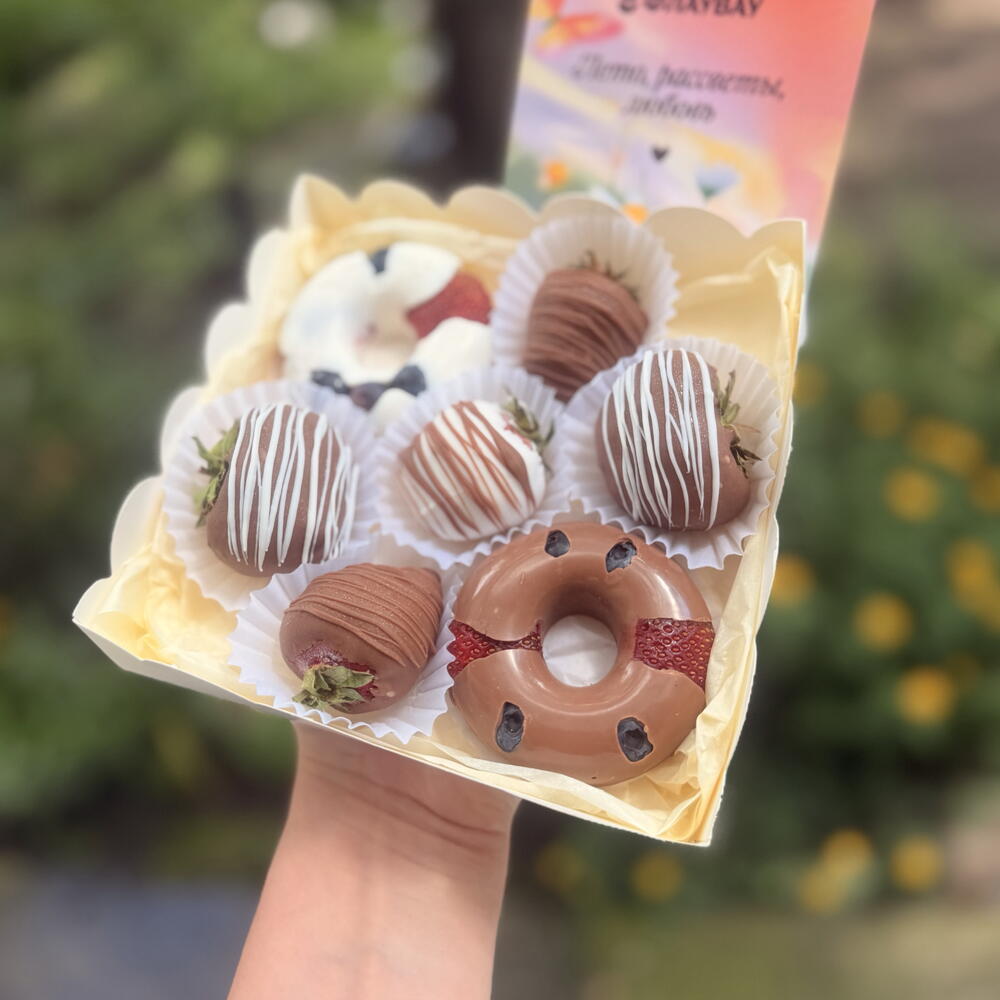Сет клубники в шоколаде + Ягодный Донат «Тренд Донат» — фото 5
