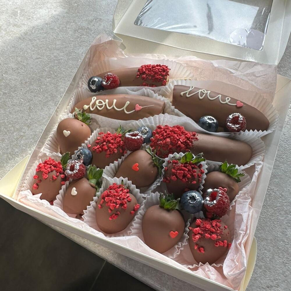 Клубника🍓 и бананы 🍌 в  бельгийском шоколаде 🍫 — фото 3