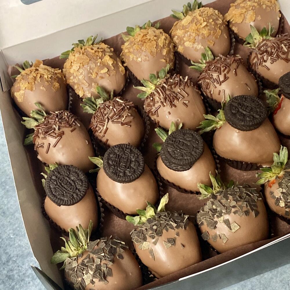 Клубника в шоколаде Лучший подарочный набор (16-20🍓) — фото 5