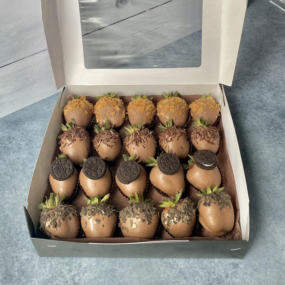 Клубника в шоколаде Лучший подарочный набор (16-20🍓) — фото 3