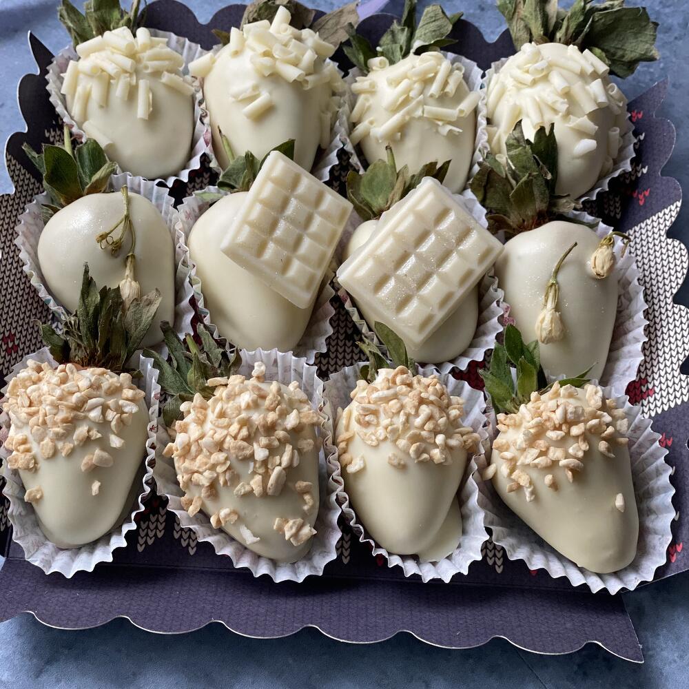 Клубника в шоколаде Подарочный набор Подарок (9-12🍓) — фото 5