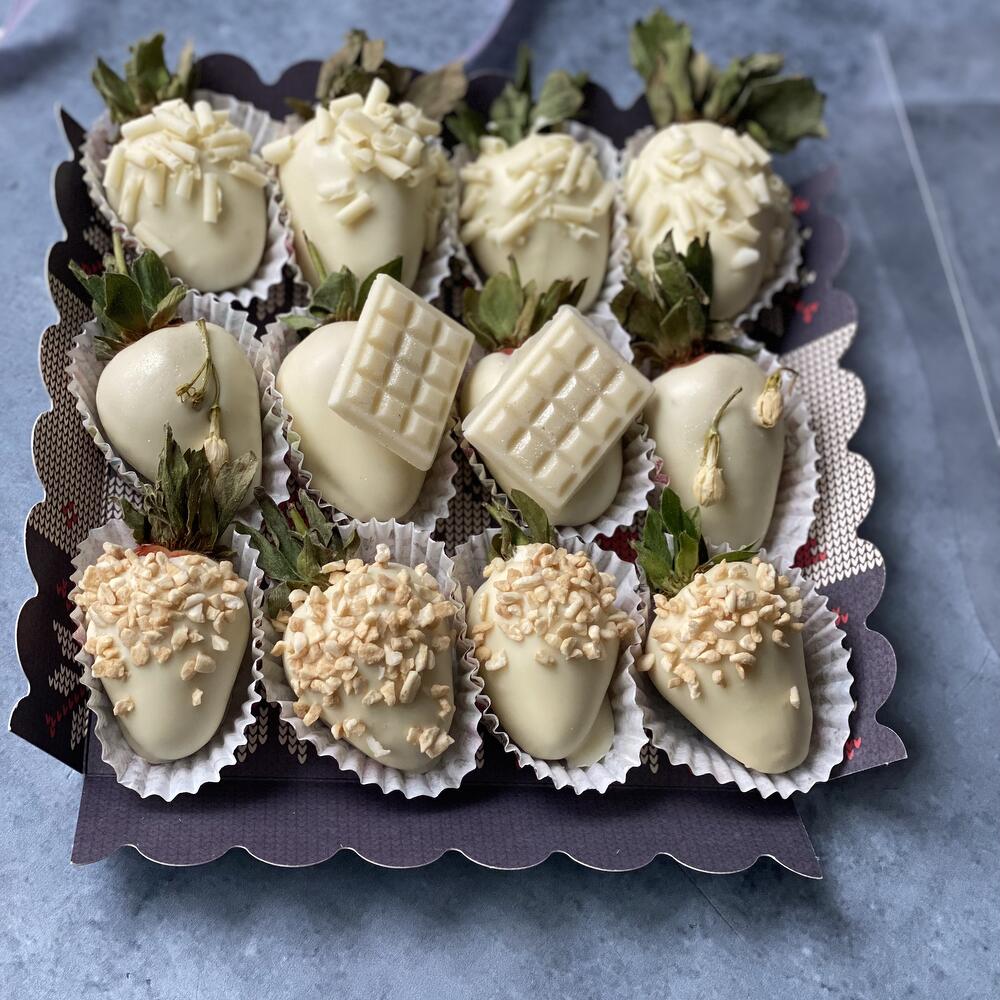 Клубника в шоколаде Подарочный набор Подарок (9-12🍓) — фото 6