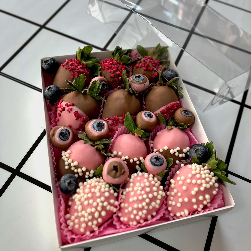 Клубника 🍓 12 шт — фото 6