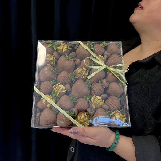 Клубника а молочном 30 шт — фото 1