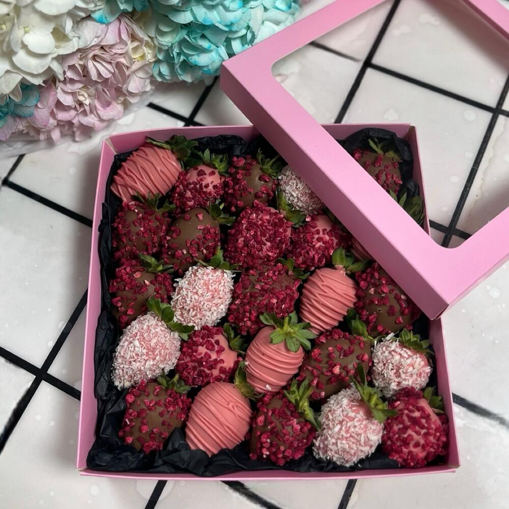 Клубника Pink 🌸25 шт — фото 3