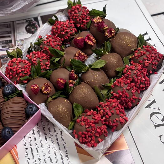 Малинка 🍫🍓 — фото 1