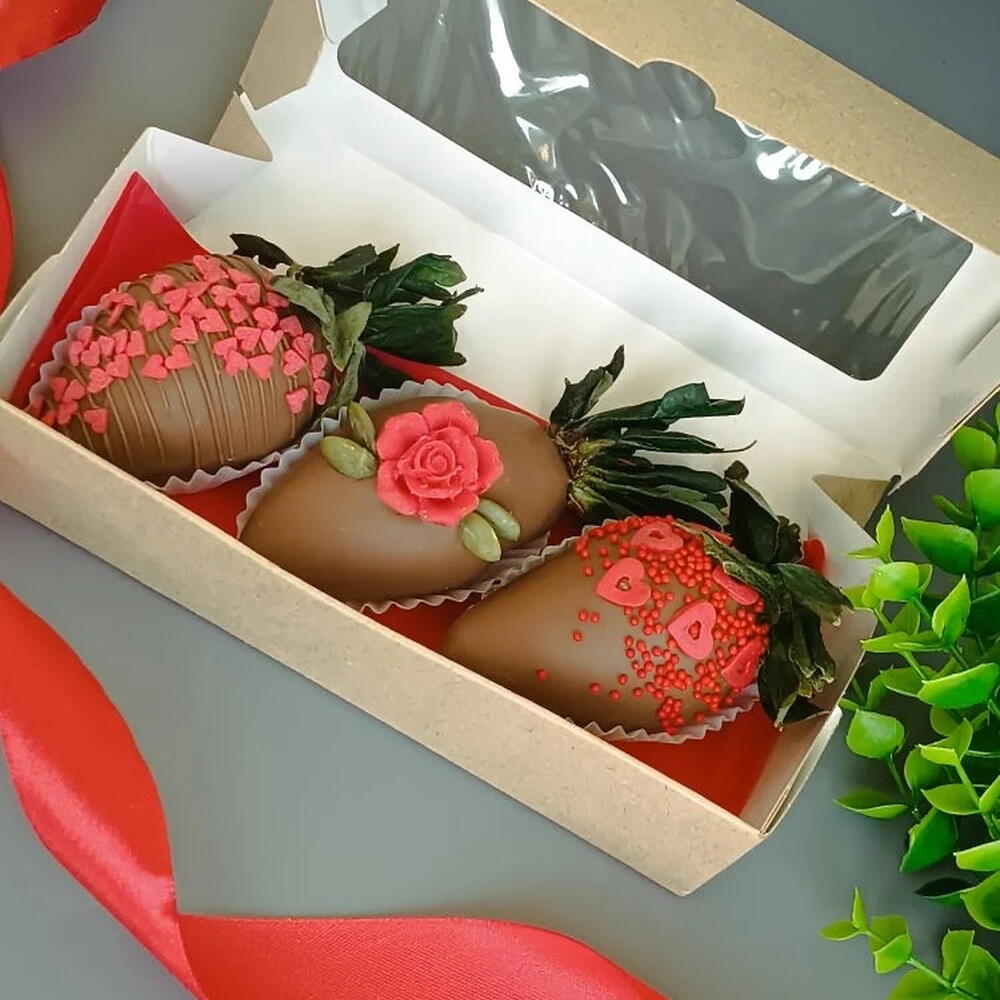 Клубника в шоколаде "3 ягоды🍓" — фото 6
