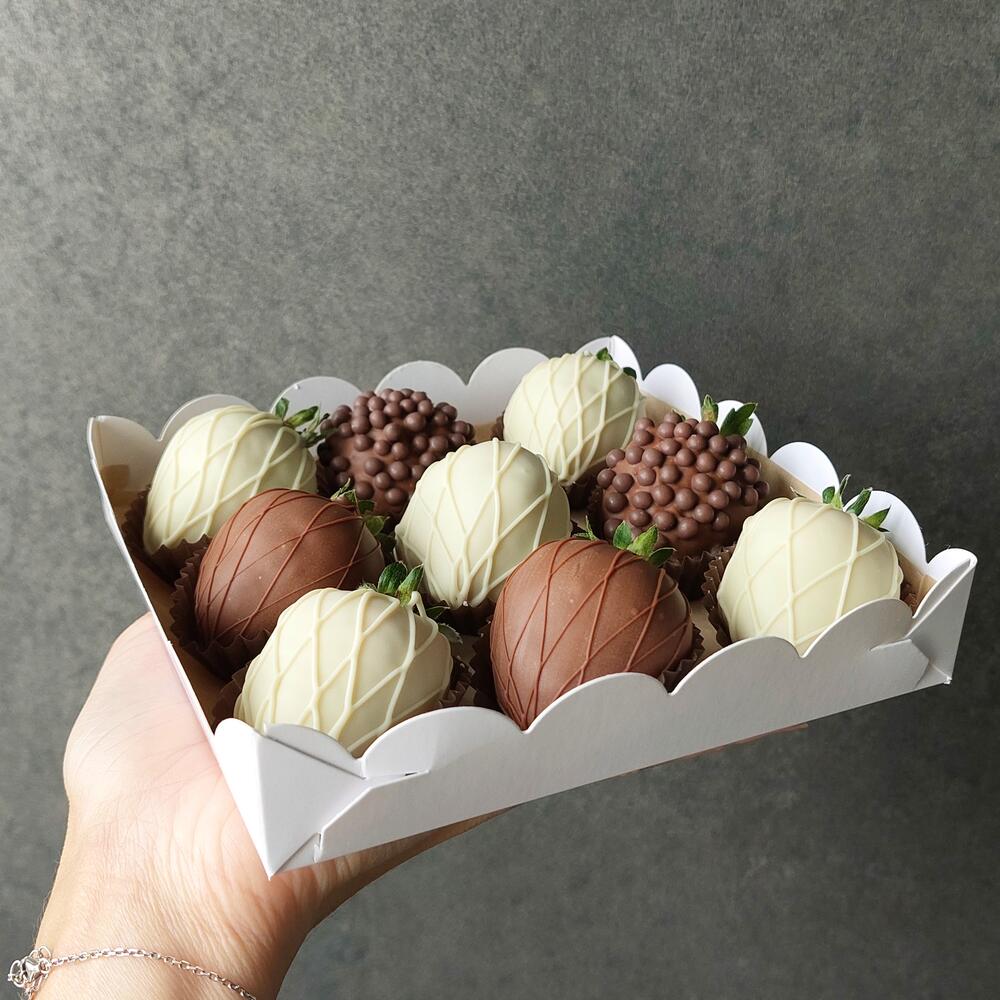 Клубника в шоколаде, 9 шт на подарок 🎁+ подарок от Vivienne Sabo — румяна MACARON — фото 7