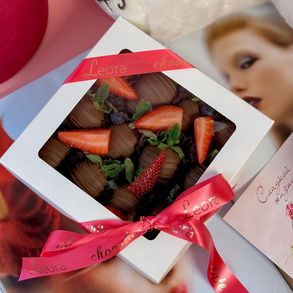 Клубника в шоколаде 9-16 шт. Подарочный набор 1005. Leora-chocolate — фото 2