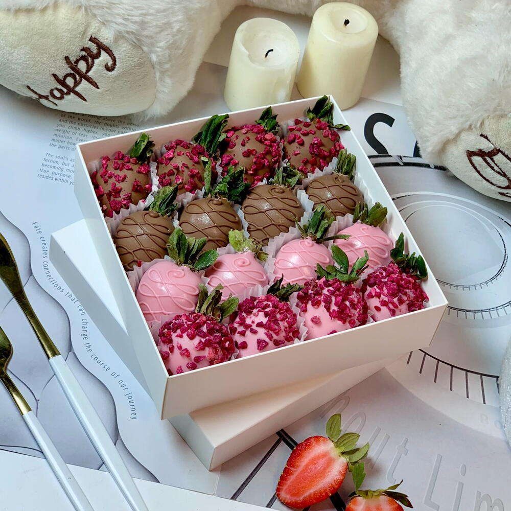 Клубника в Шоколаде 9-16шт. Бельгийский шоколад Callebaut. Подарочный набор 3091 — фото 4