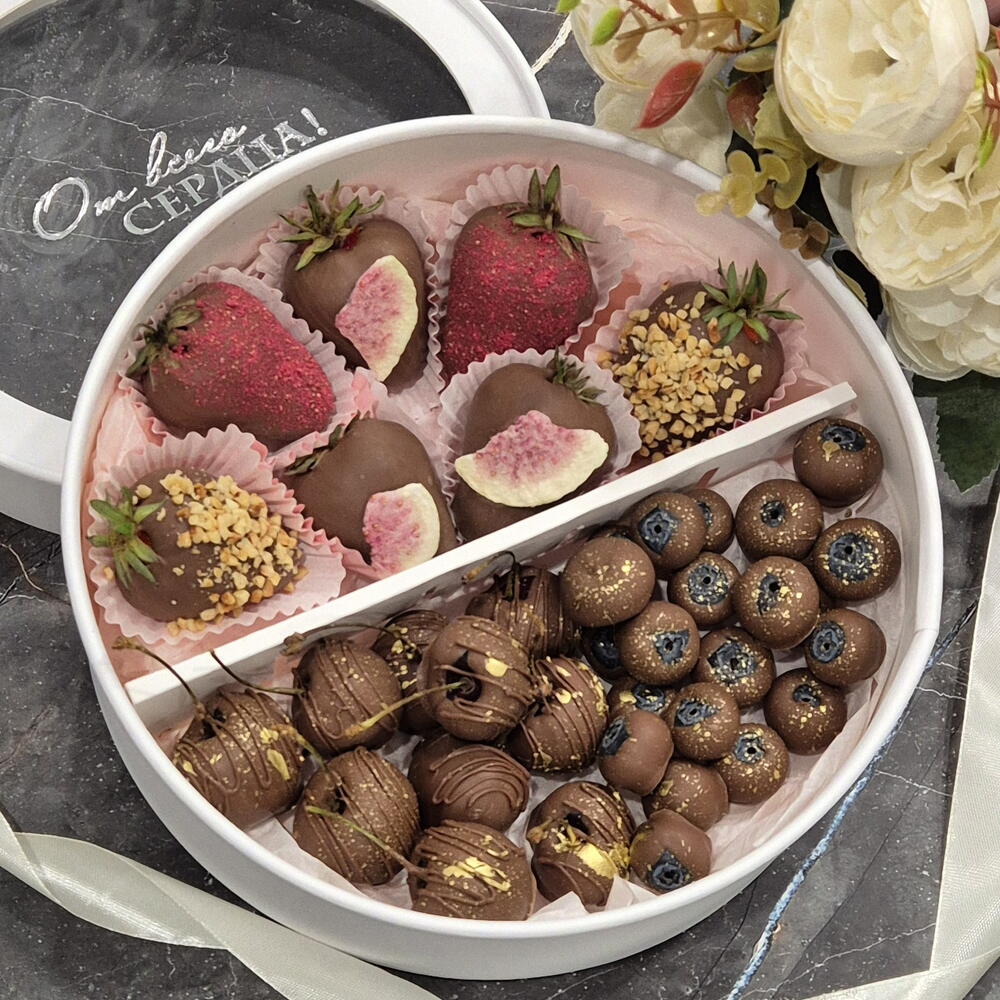 Клубника в шоколаде. Ягодный микс в шоколаде 🍓🍒🫐 — фото 5