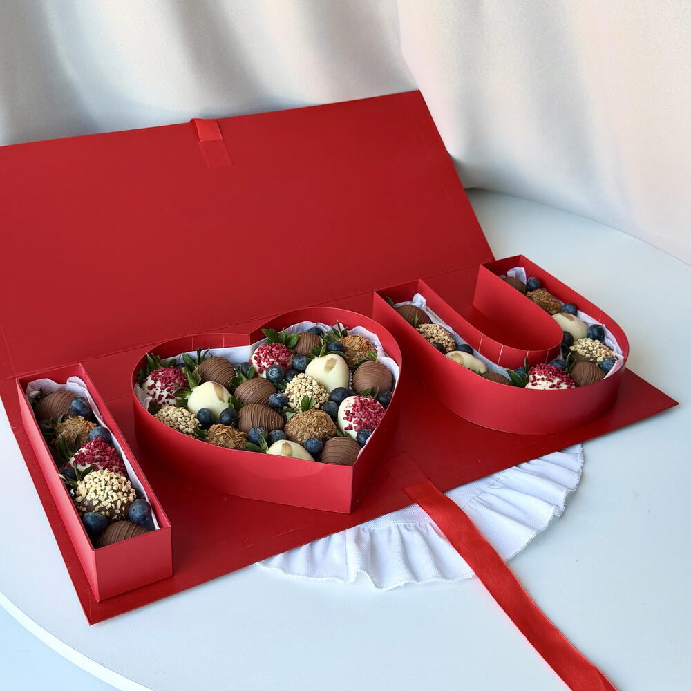 Подарочный набор клубники в шоколаде в премиум-коробке «I love you» (35-40 ягод) — фото 5