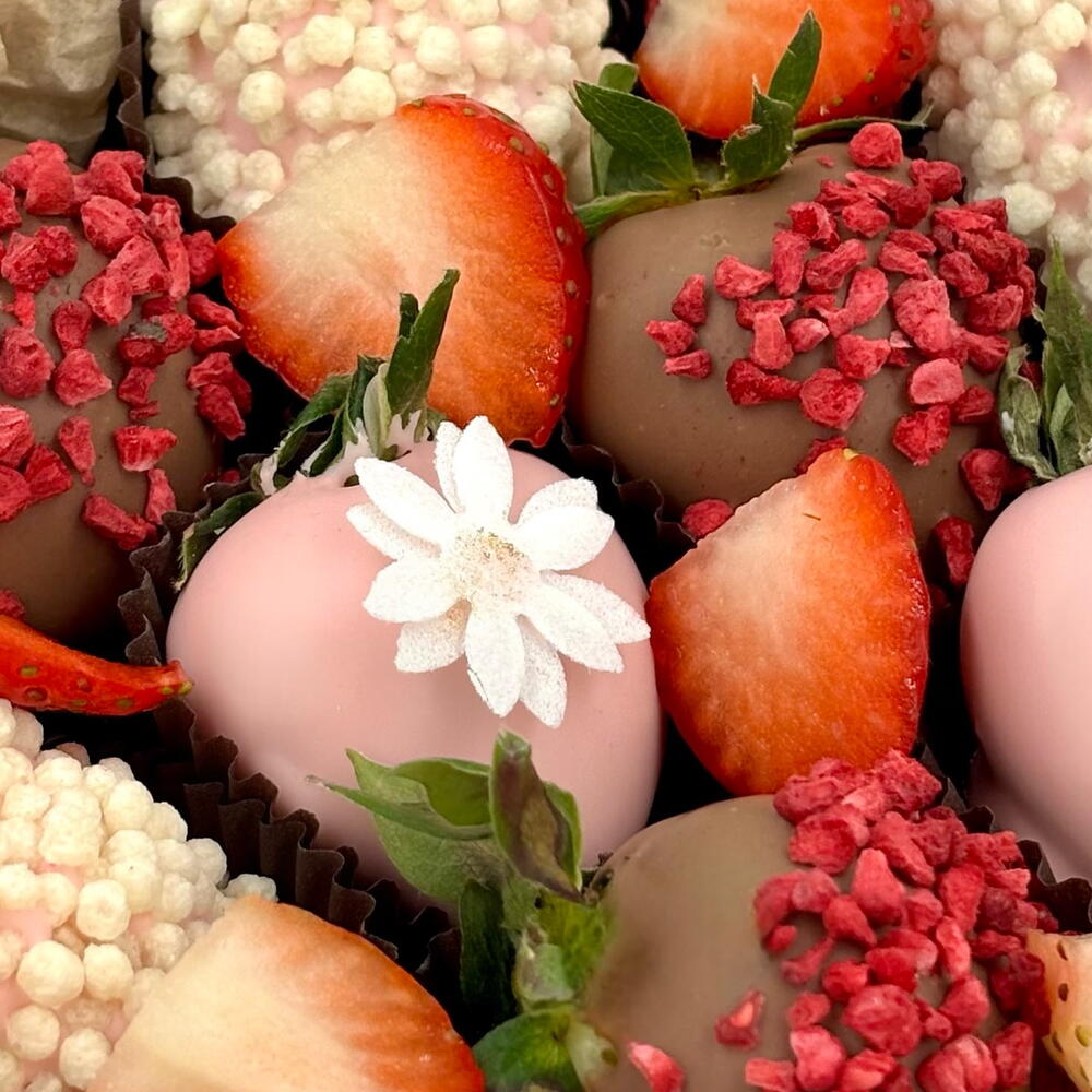 Клубника в бельгийском шоколаде шоколаде «сердце» 🍓🍫 — фото 2