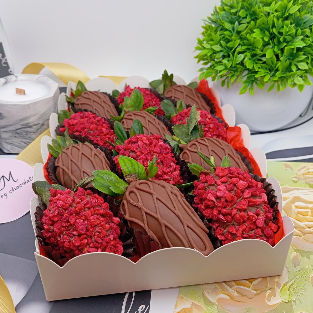 Клубника в шоколаде - Набор "Strawberry boom" (12 штук) — фото 5