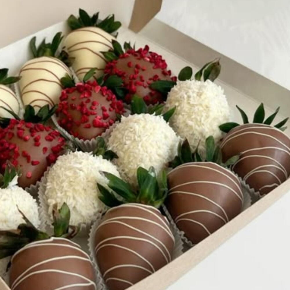 Клубника в бельгийском шоколаде, набор 16 ягод — фото 2