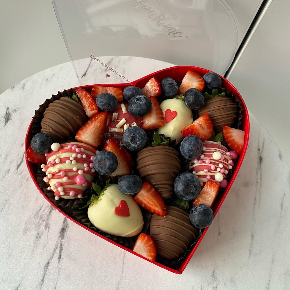 Клубника в бельгийском шоколаде Сердце мини — фото 6