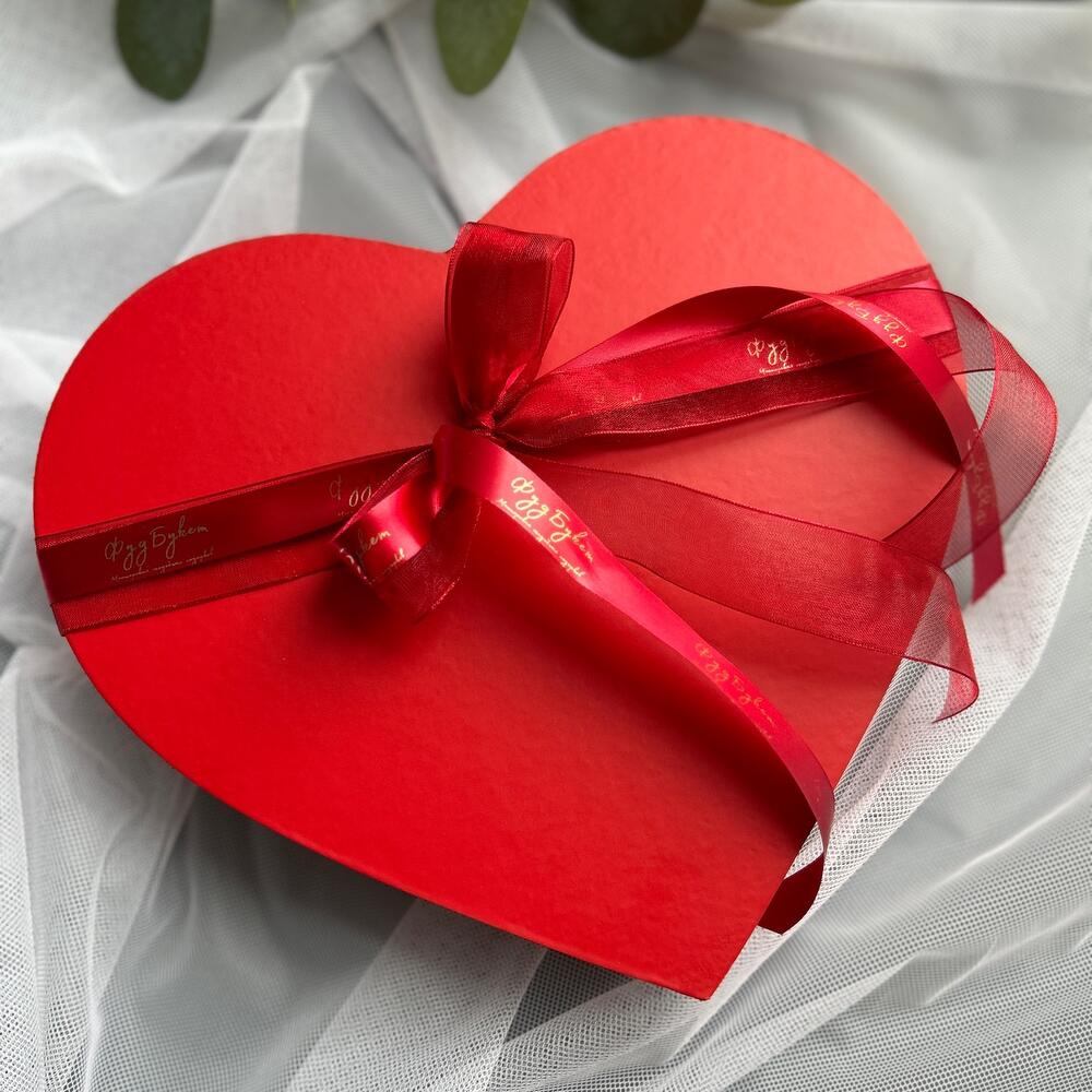 Клубника в двух шоколадах в виде сердца «Для самой♥️» — фото 7