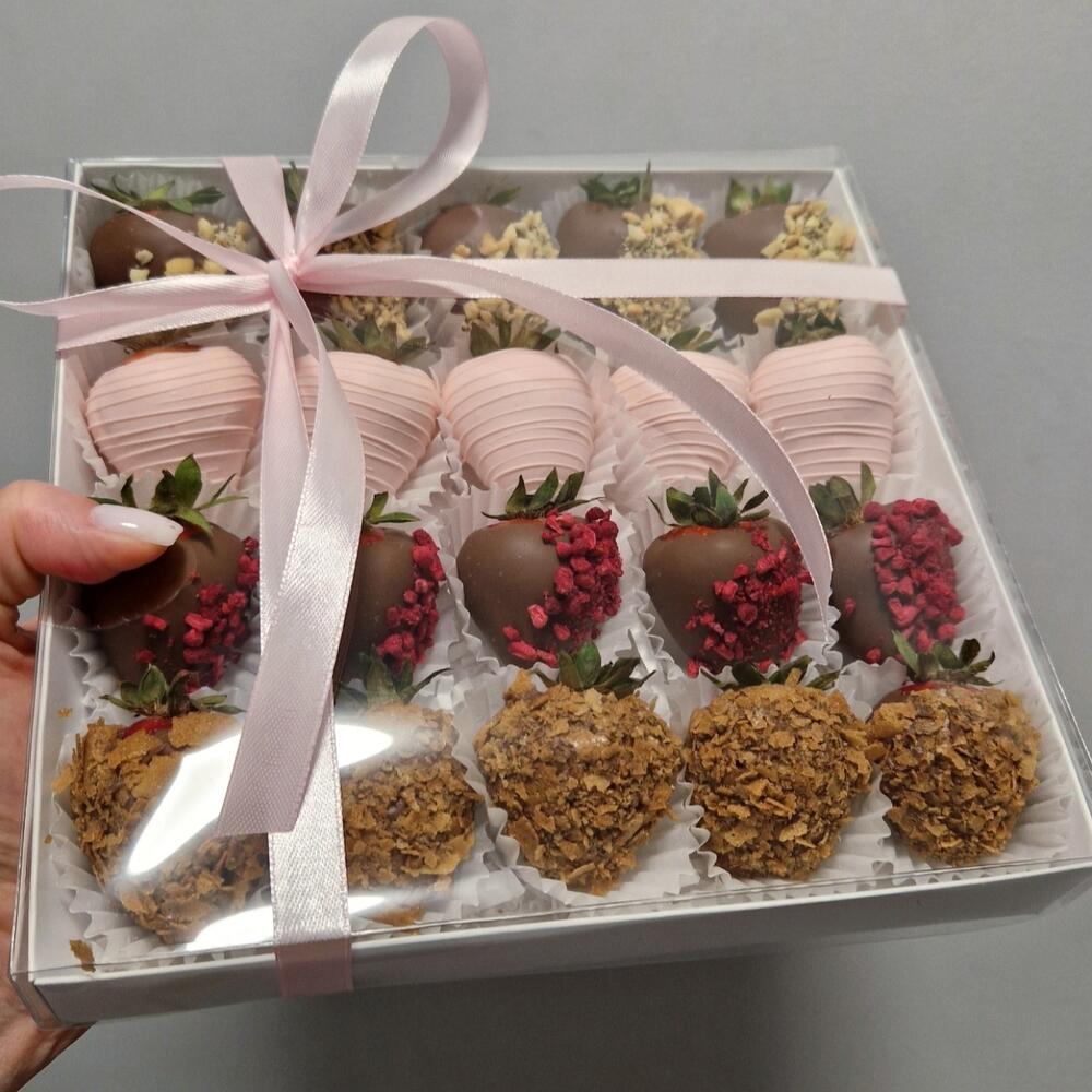 Клубника в шоколаде 🍫 16-25шт Вечер встреч маме/ мамуле/ любимой/ девушке/ жене/ сестре/ коллеге/ подруге — фото 2