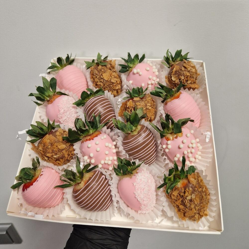 Клубника в шоколаде 🍫(16-25 ягод) Гламурный вечер маме/ мамуле/ любимой/ девушке/ жене/ сестре/ коллеге/ подруге — фото 3