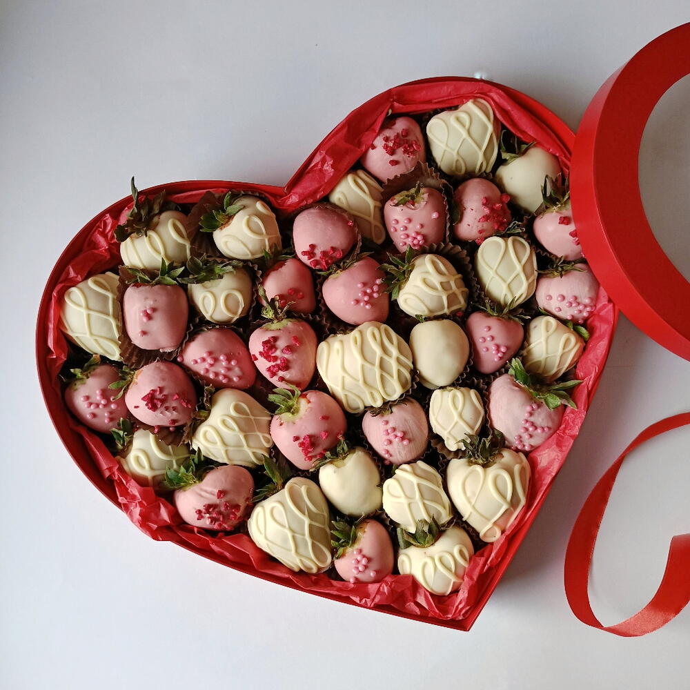 Сердце ХL с клубникой в шоколаде 🍓Клубника в шоколаде Дофаминовый букет — фото 3