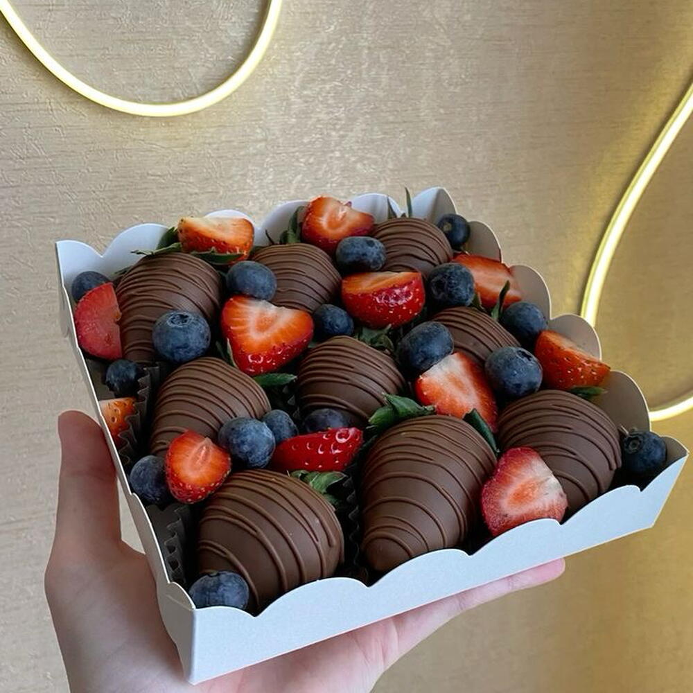 Клубника в шоколаде со свежими ягодами🍓 — фото 2